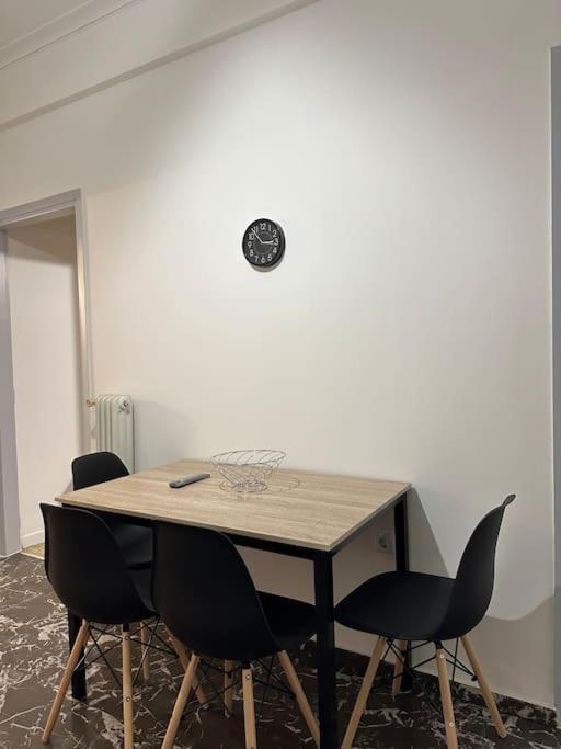 Modern & Minimal Athens Apartment Ngoại thất bức ảnh