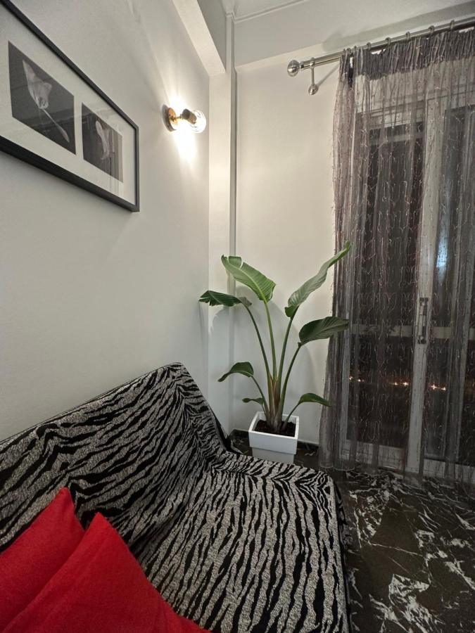 Modern & Minimal Athens Apartment Ngoại thất bức ảnh